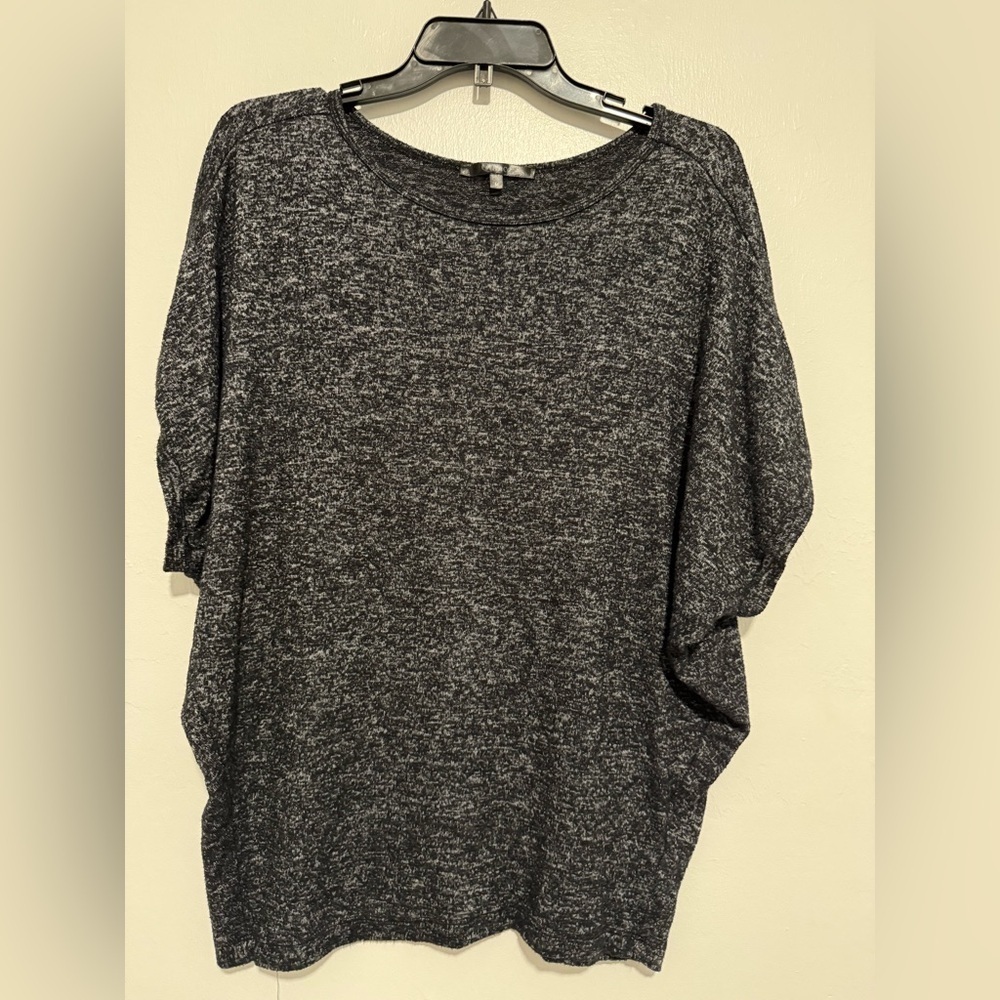 QUINCE Womens Charcoal Flow Knit Short Sleeve Blouse Size Medium